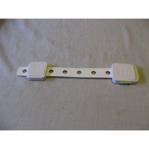 R&L Jr Child Proofing Adjustable Safety Locks 3 Boxes & 9 Total Locks ALL NEW - Picture 5 of 5